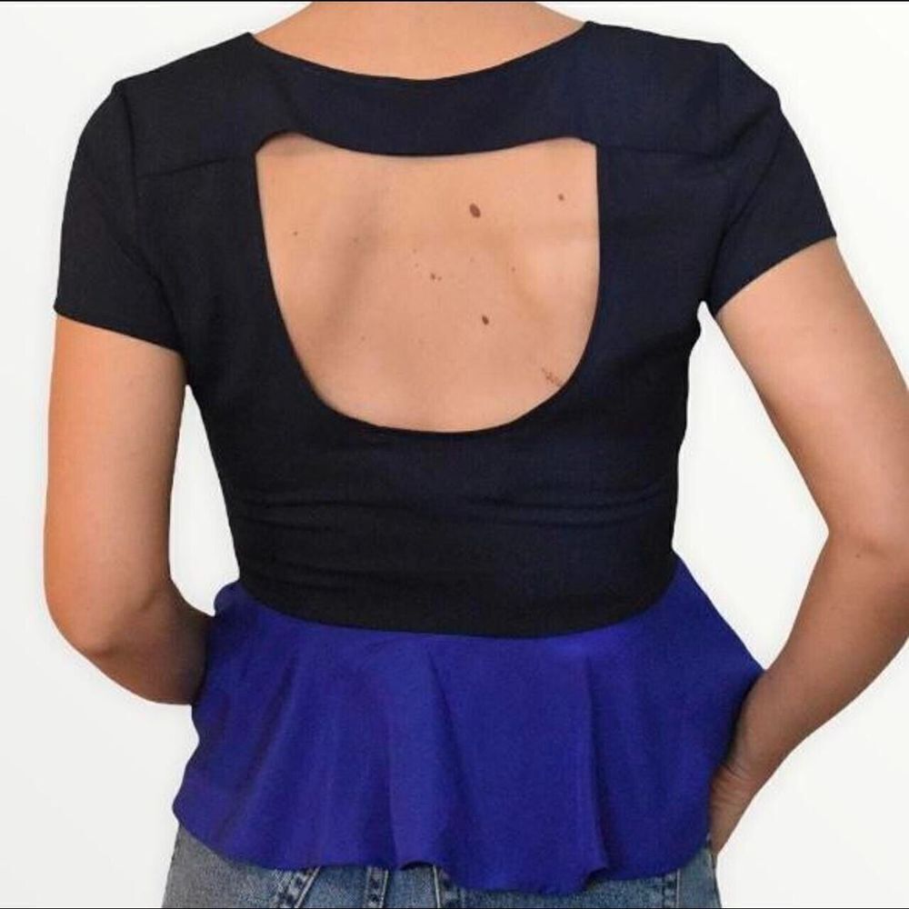 Rory Beca Forever 21 Blouse Size Large Blue Black Colorblock Peplum Open‎ Back